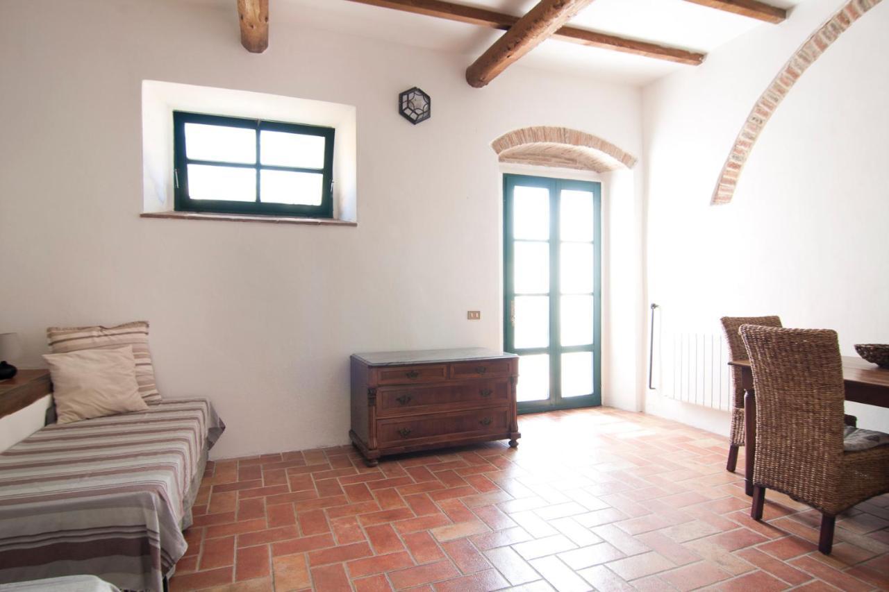 Agriturismo Terenzana Aparthotel Riparbella Εξωτερικό φωτογραφία