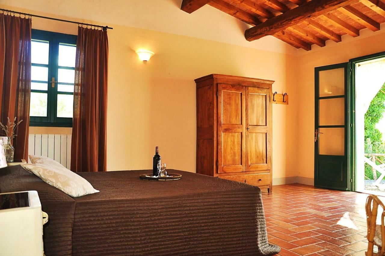 Agriturismo Terenzana Aparthotel Riparbella Εξωτερικό φωτογραφία