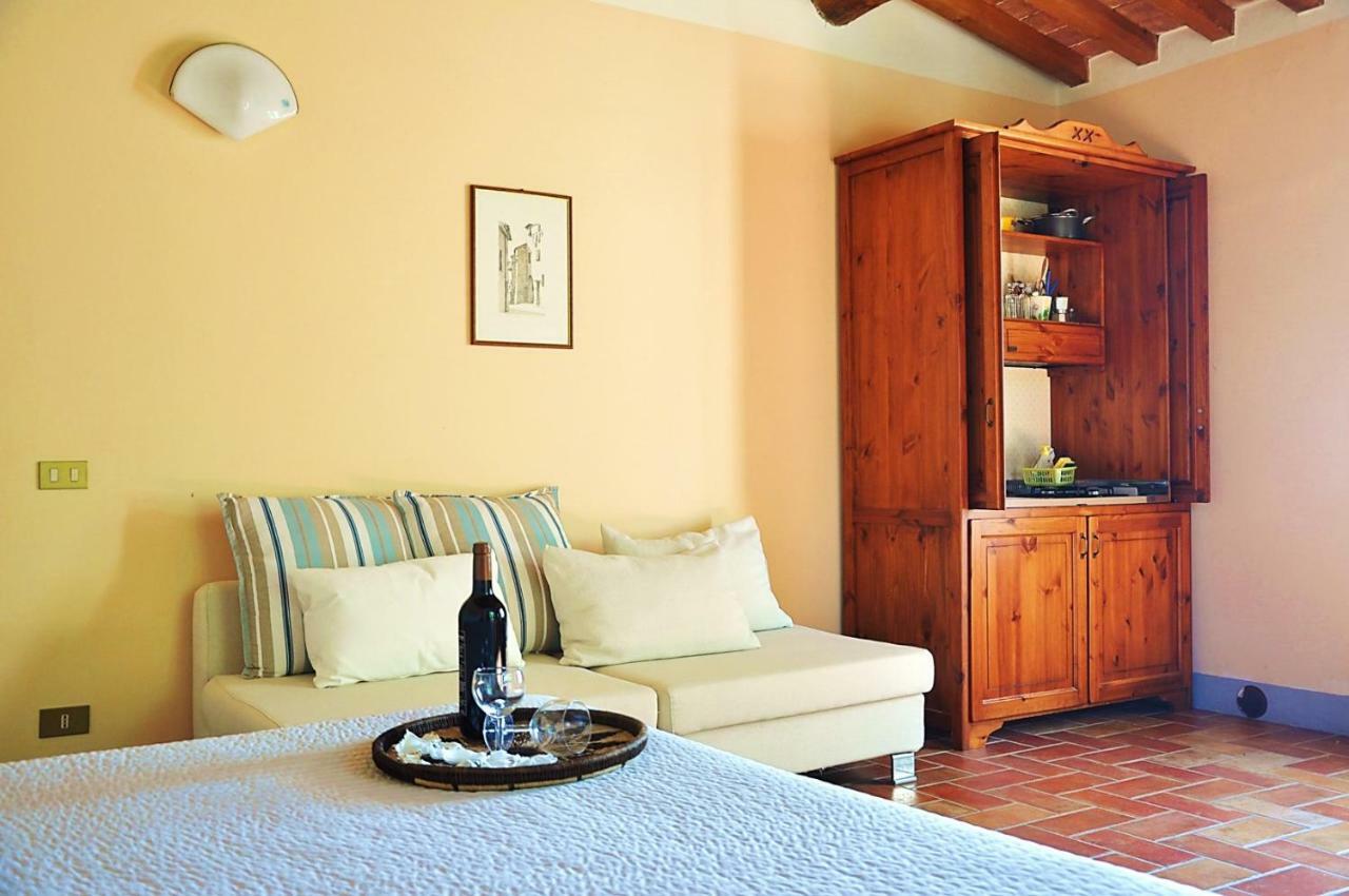 Agriturismo Terenzana Aparthotel Riparbella Εξωτερικό φωτογραφία