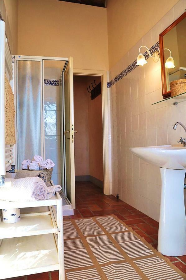 Agriturismo Terenzana Aparthotel Riparbella Εξωτερικό φωτογραφία